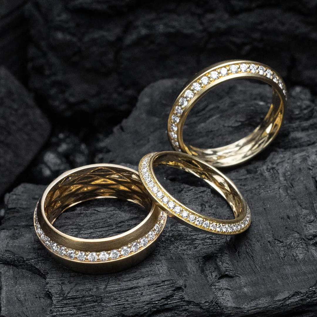Ascent 3mm Pavé Diamond Bevel Band